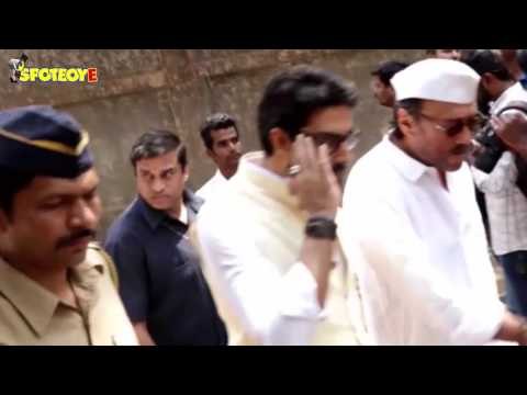 Amitabh and Abhishek Bachchan, Jackie Shroff attend Suniel Shetty's Fathers funeral | SpotboyE