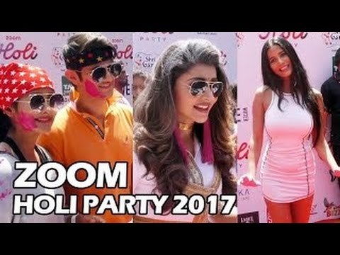 Urvashi Rautela,Poonam Pandey, Kanchi Singh had a Gala Time during Holi Celebrations 2017 | SpotboyE