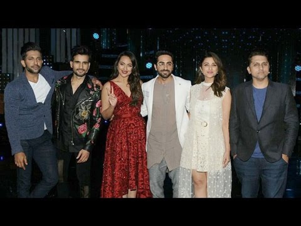 Ayushmann Khurrana and Parineeti Chopra Promote Meri Pyaari Bindu on Nach Baliye 8 | SpotboyE