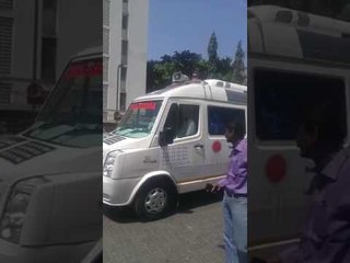 Reema Lagoo's Body Leaves from the Hospital | SpotboyE