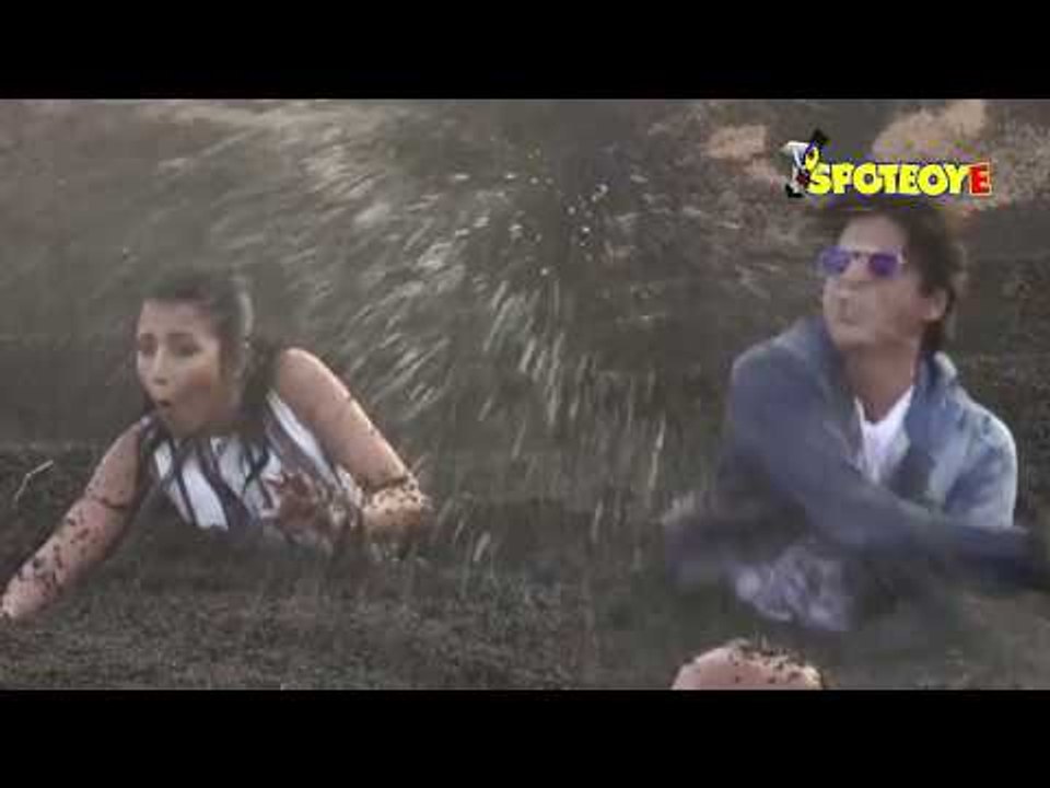 WATCH: Shah Rukh Khan Loses His Temper On A Show’s Anchor In Dubai | SpotboyE