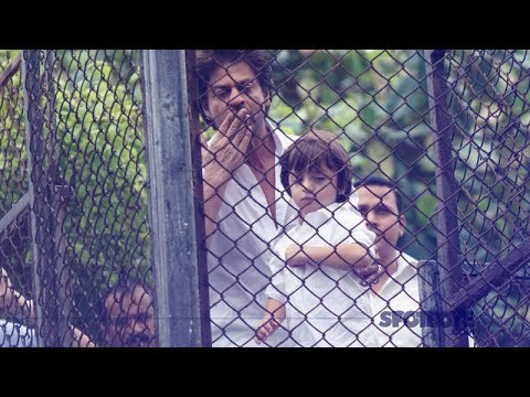 Shahrukh Khan and his cutie pie Abram step out of their House to wish Eid Mubarak | SpotboyE