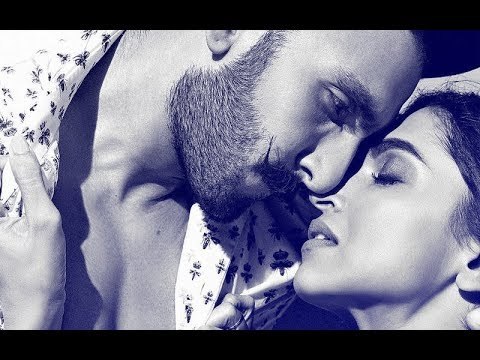 Ranveer Singh & Deepika Padukone's KHULLAM KHULLA PYAAR Gets Captured On Camera | SpotboyE