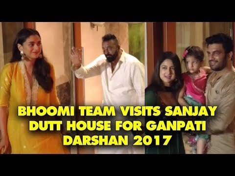 Aditi Rao Hydari, Sharad Malhotra Visits Sanjay Dutt House for Ganpati Darshan 2017 | SpotboyE