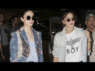 Télécharger la video: SPOTTED- Alia Bhatt, Sidharth Malhotra, Jacqueline Fernandez at the Airport | SpotboyE