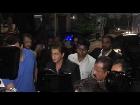 Shahrukh Khan attends Hema Malini's Indo-Georgia SYNERGY Red Carpet | SpotboyE