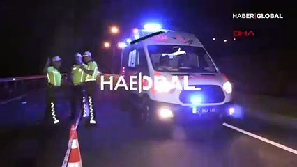 Park halindeki kamyonete çarptı: Aynı aileden 3 ölü, 3 yaralı