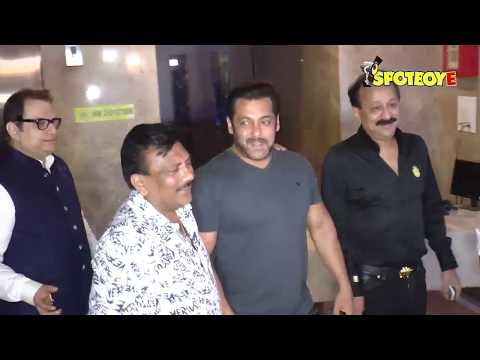 Salman Khan at Ramesh Taurani's Diwali Bash 2017 | SpotboyE