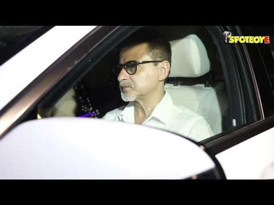 Kunal Kapoor, Aadar Jain, Karisma Kapoor, Sanjay Kapoor at Ambani Hospital | SpotboyE