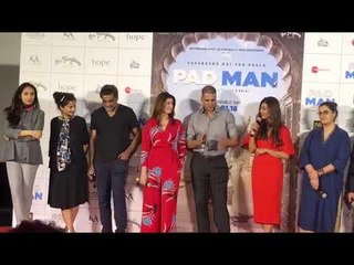 Radhika Apte speaks about the first time she got her 'Periods' | Padman Trailer Launch