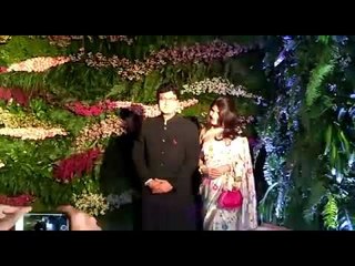 Prasoon Joshi with Wife at Virat & Anushka wedding reception