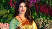 Priyanka Chopra Poses for Shutterbugs at Anushka Virat Reception | SpotboyE