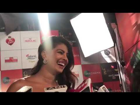 Mere laayak Banda nahi Mila says Priyanka Chopra at Zee Cine Awards 2018 | SpotboyE