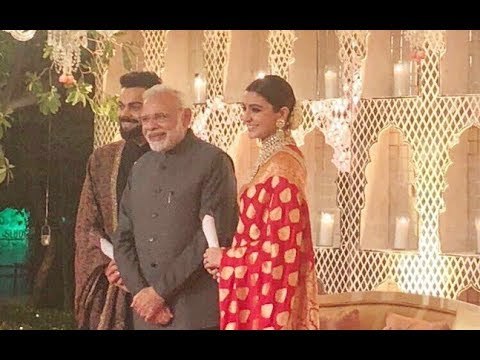 PM Narendra Modi Attends Virat Kohli and Anushka's Reception | SpotboyE