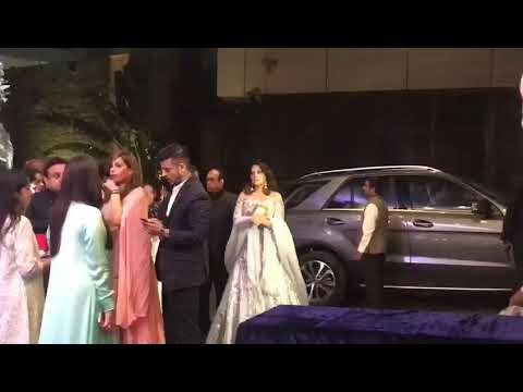 Richa Chadda Arrive for Virat & Anushka's Reception | SpotboyE