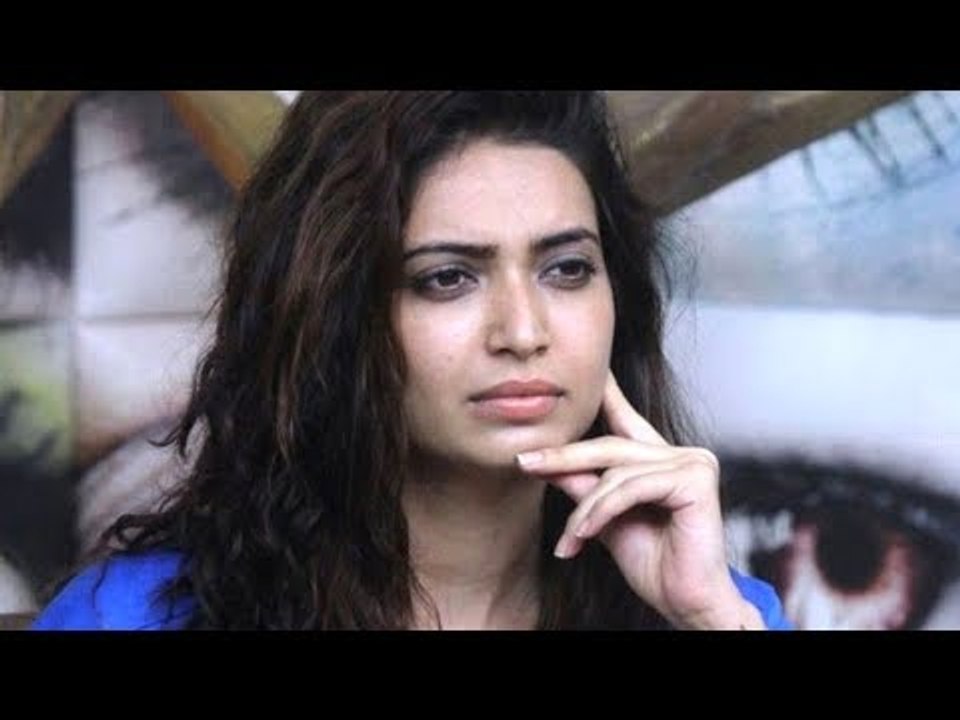 Legal Trouble: Karishma Tanna Sued For Blackmailing & Threatening | TV | SpotboyE