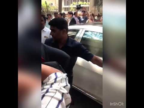 Karan Johar and Manish Malhotra Arrives at Anil Kapoor Residence | SpotboyE