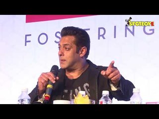 Salman Khan TROLLS a Fan at TiE Global Summit (TGS) 2018 | SpotboyE