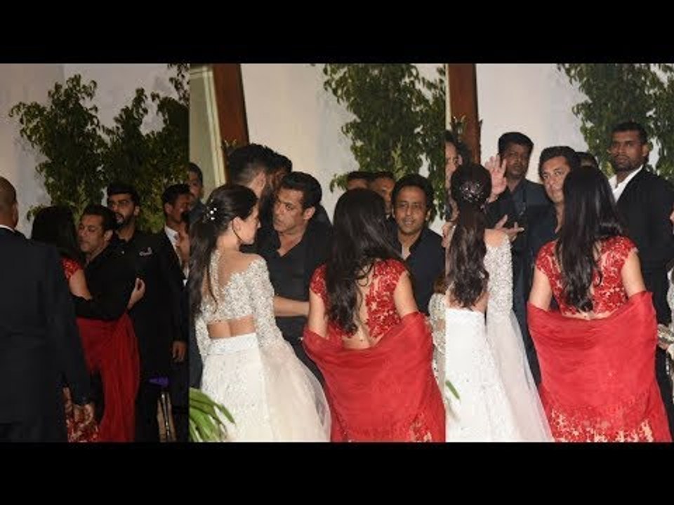Salman Khan’s Grand Entry At Sonam Kapoor’s Reception | SpotboyE