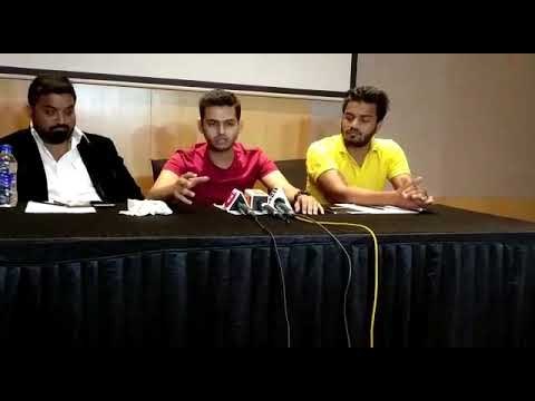 Comedian Siddharth Sagar aka Selfie Mausi says : My mother is OVER POSSESSIVE about Me