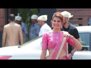 Jacqueline Fernandez Arrives for Sonam Kapoor Ki Shaadi | SpotboyE