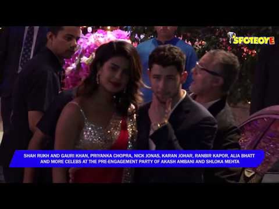 Ranbir Kapoor, Alia Bhatt, Priyanka Chopra with Nick Jonas, Shahrukh & Gauri at Akash Ambani Bash