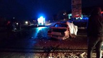 Bursa'da iki otomobilin çarpışması sonucu 2 kişi öldü, 2 kişi yaralandı