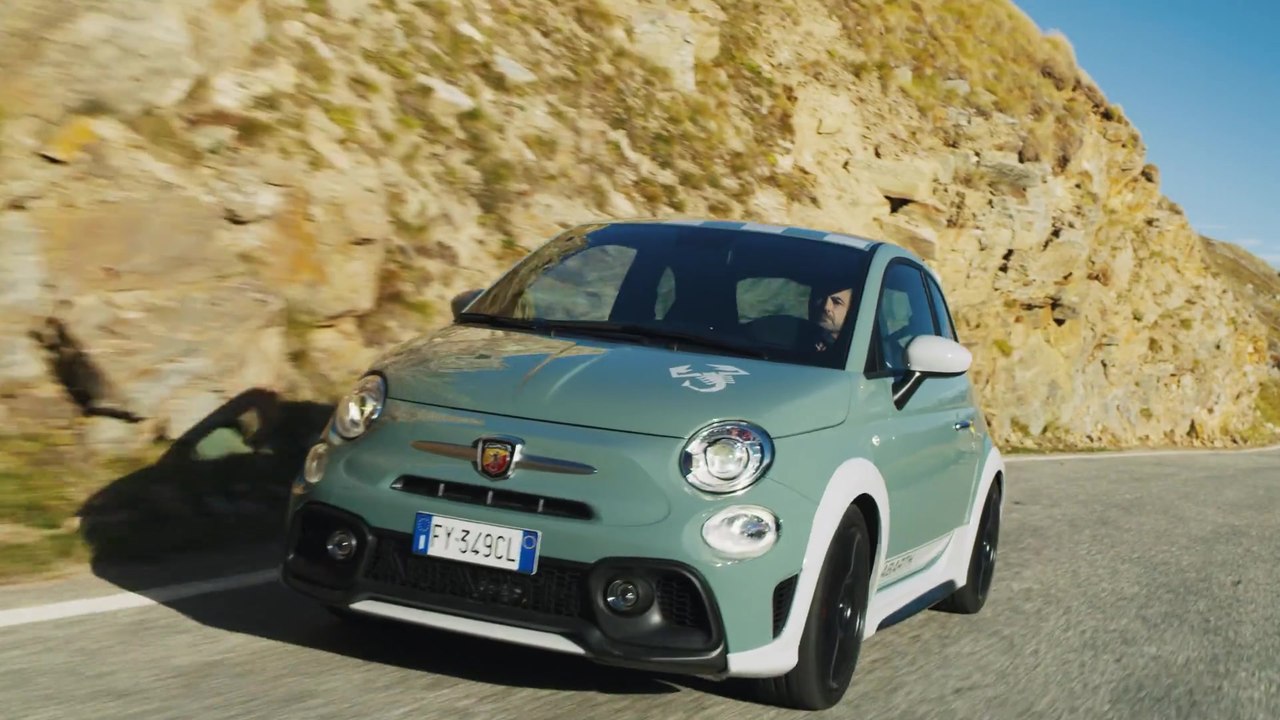 Abarth 695 70° Anniversario Preview
