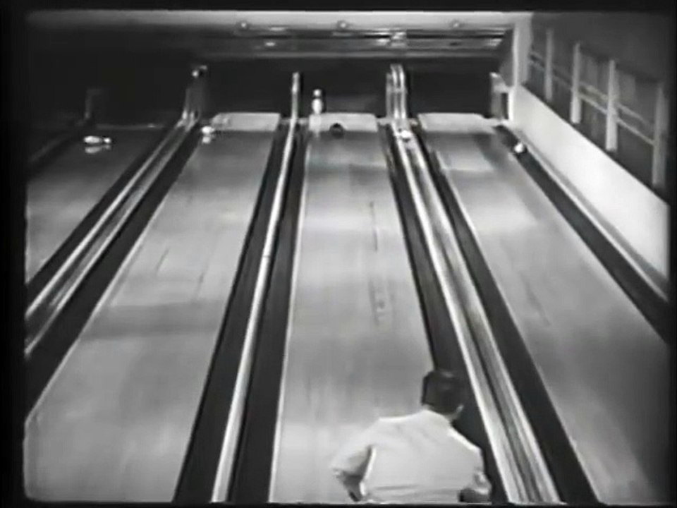 Bowling Tricks with Andy Varipapa