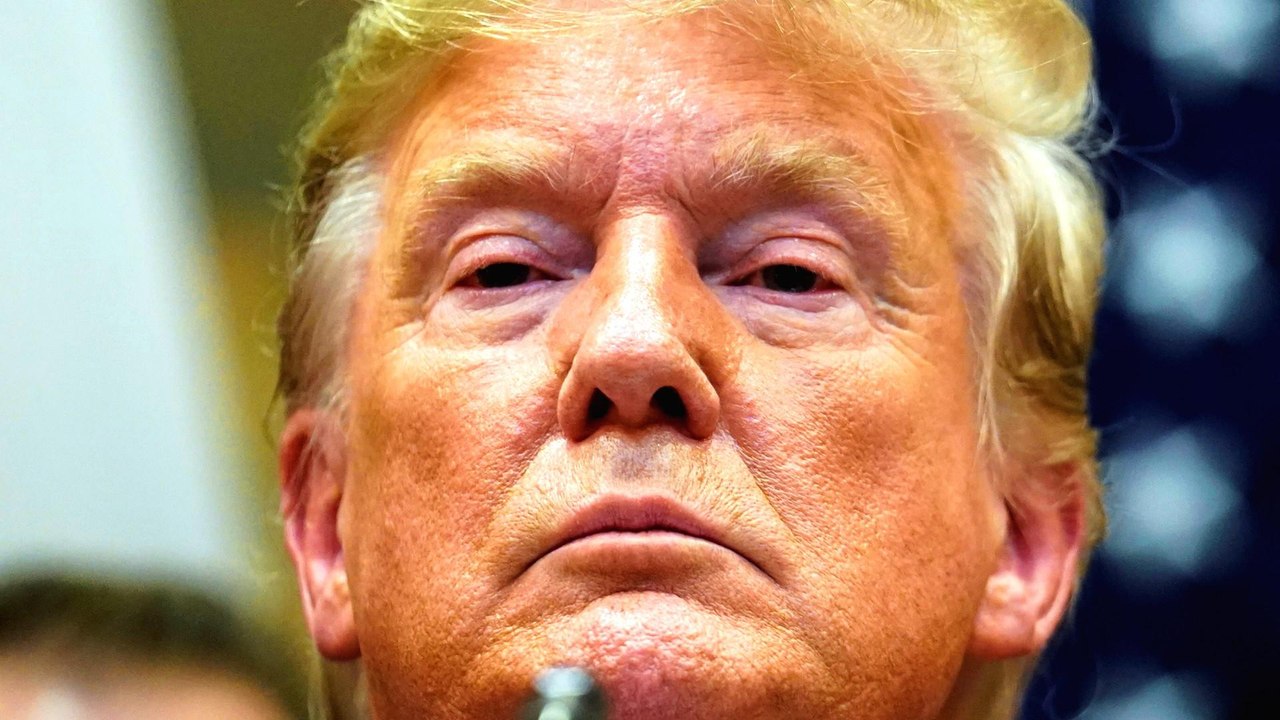 Trump threatens to 'obliterate' Turkey's economy over Syria