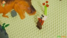 TINY LEGO : The dinosaur returned the favor