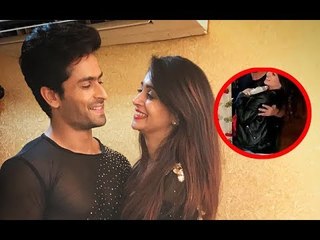 Dipika Kakar's ROMANTIC Moment with HUBBY Shoaib At Home After Winning BIGG BOSS SEASON 12