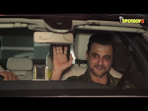 Arjun Kapoor, Malaika Arora, Karan Johar & Other Celebs Bring In New Year At Sanjay Kapoor’s House