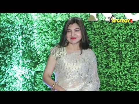 Amitabh & Jaya Bachchan, Jeetendra, Sonu Nigam At Lyricist Sameer's Daughter's Wedding Reception