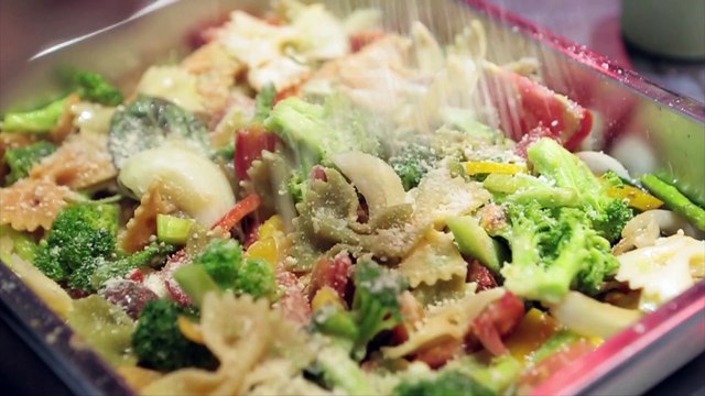 MÓN ĂN CỦA NGÔI SAO II ĂN ỨC GÀ XỐT TRÁI GẤC CÙNG ONLY C II YANNEWS