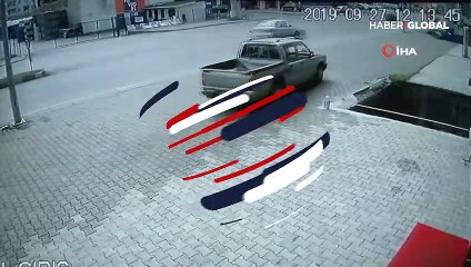 Sadece bir adımla hayatı kurtuldu