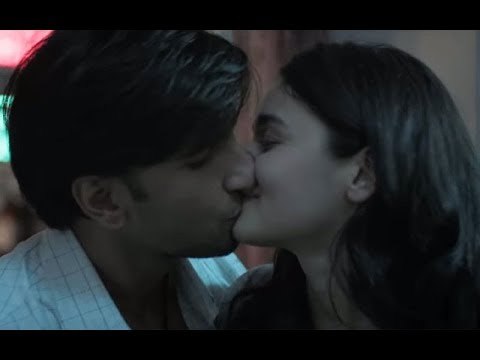 Ahead Of Its Release, Alia Bhatt And Ranveer Singh’s Gully Boy Faces CBFC Heat
