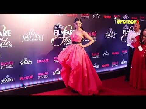 Filmfare Glamour And Style Awards: Deepika Padukone, Sonam Kapoor, Kartik Aaryan & Others Attend