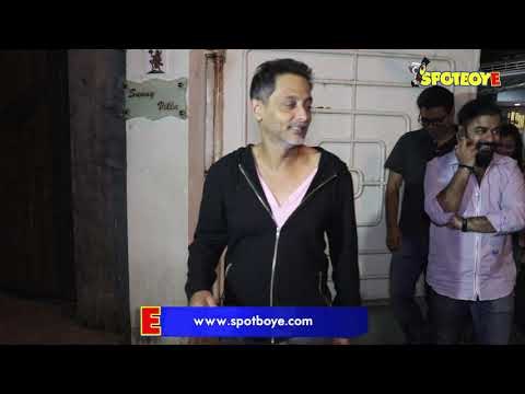 SPOTTED: Amitabh Bachchan & Abhishek Bachchan At The Special Screening Of 'Badla'