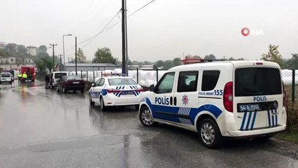 Yağış kazayı beraberinde getirdi, yolcu otobüsü devrildi