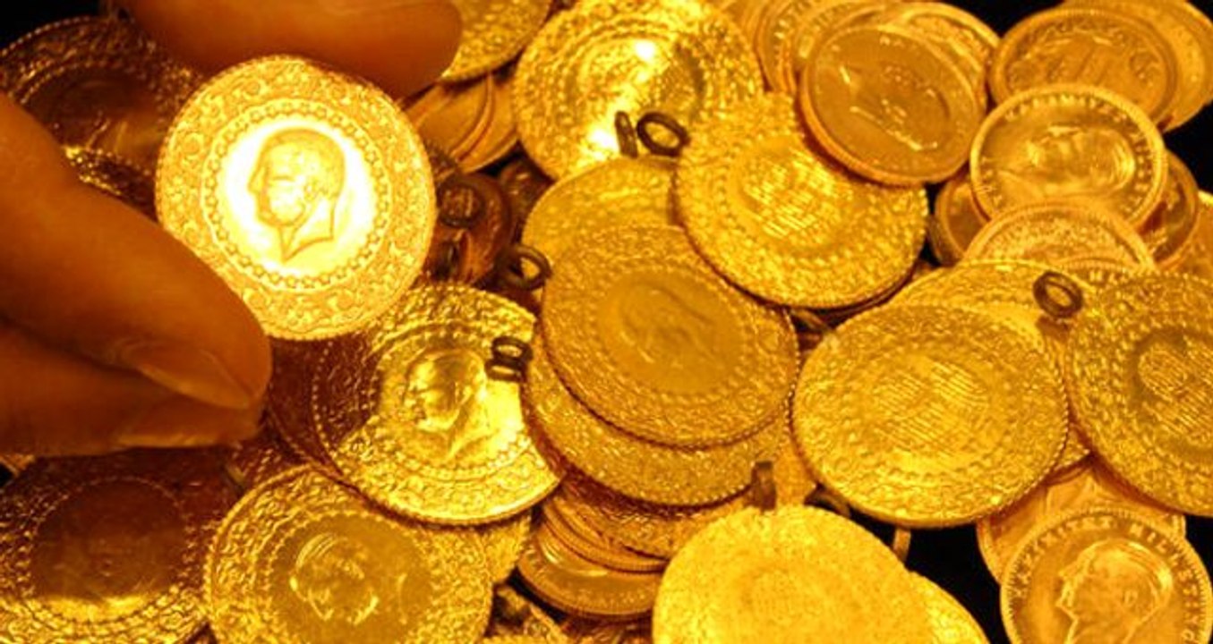 Altın güne düşüşle başladı! İşte gram, çeyrek ve cumhuriyet altını fiyatları