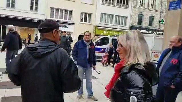 À Vesoul, les retraités rebaptisent la place Edwige-Feuillère