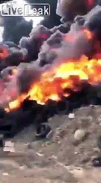 Ecologie - Des milliers de pneus brûlés au moyen orient !