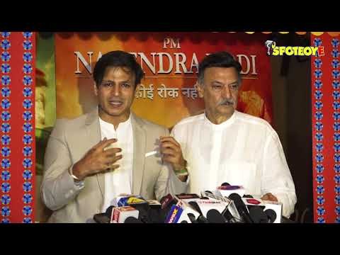 PM Narendra Modi Film Screening | Vivek Oberoi With Father Suresh , Ankita Lokhande & Others Attend