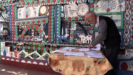 Resim sevdalısı 'Necati Dede'nin bahçesi sergi salonu gibi - BALIKESİR