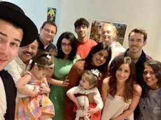 Here's How Priyanka Chopra and Nick Jonas Celebrated Mother's Day