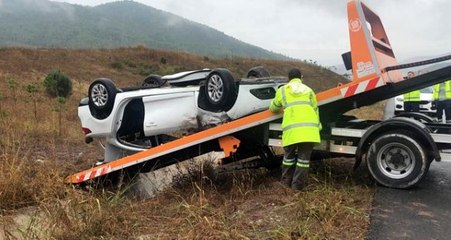 Vakıfbank teknik ekibini taşıyan araç şarampole uçtu