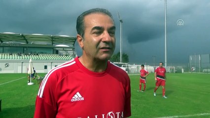 Uluslararası Şöhretler Futbol Festivali başladı- ANTALYA