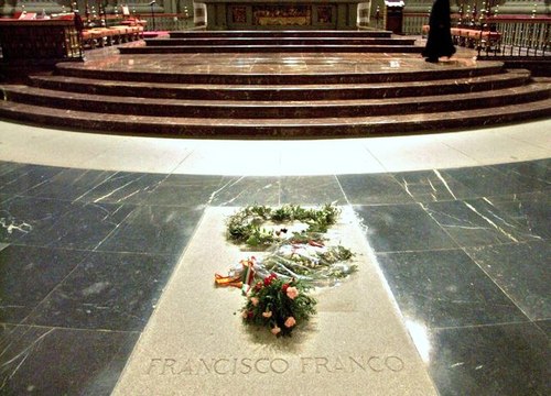 Tertulia de Federico: A vueltas con Franco, ¿cómo será la exhumación?