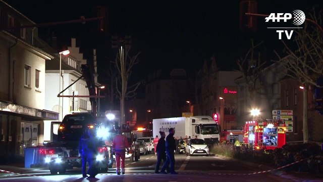 Un hombre roba un camión y embiste varios vehículos en Alemania